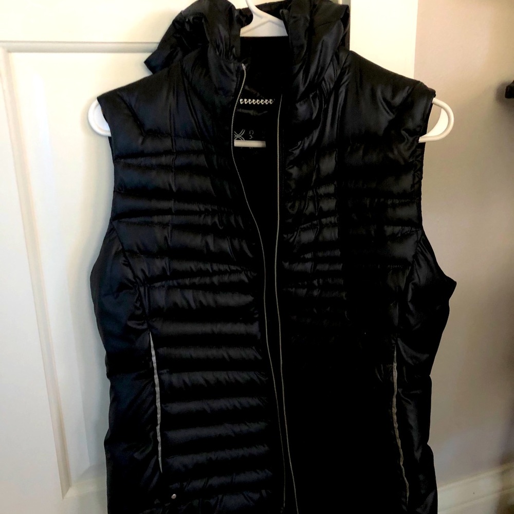 Women’s Spyder black vest